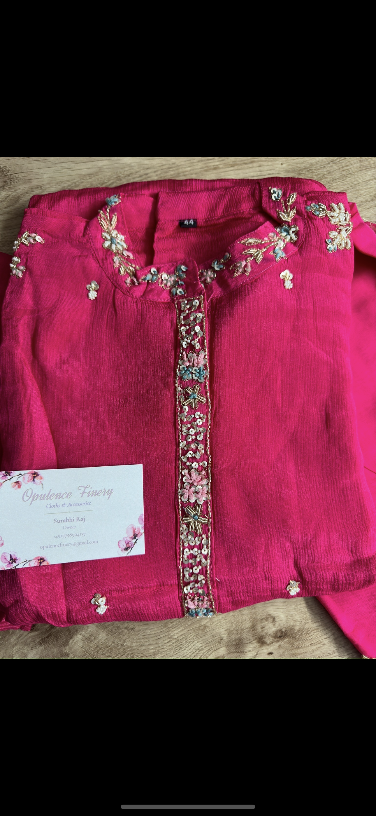 Amazing Handwork Kurta Pants & Dupatta with pockets. Berlin