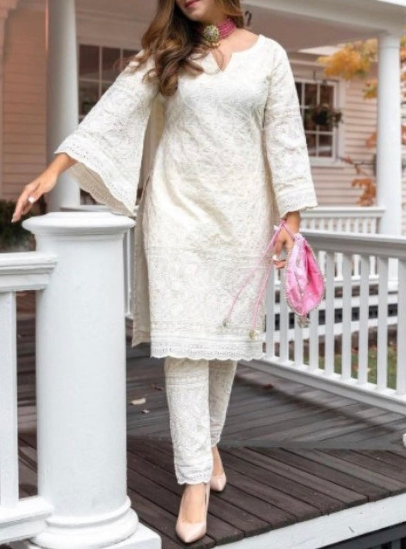 Chikankari Kurti & Pants set.